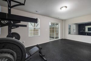 Read more about the article How Community Enhances Your Home Gym Setup Experience
